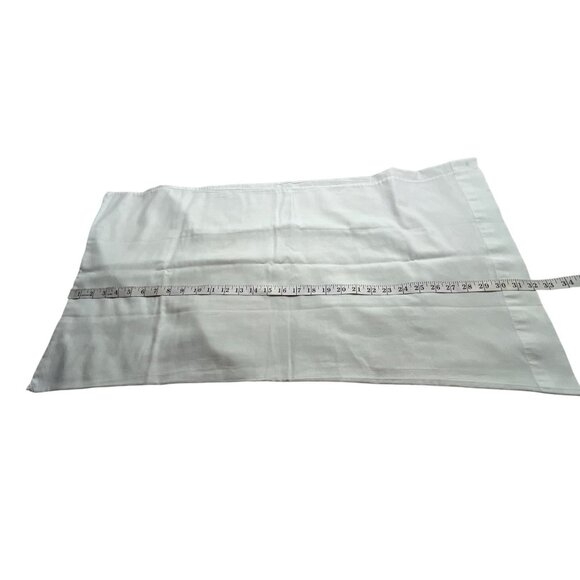 Set Of 6 White Pillowcases 20" X 30" With Light Stains & Wrinkles 91g - Picture 3 of 14